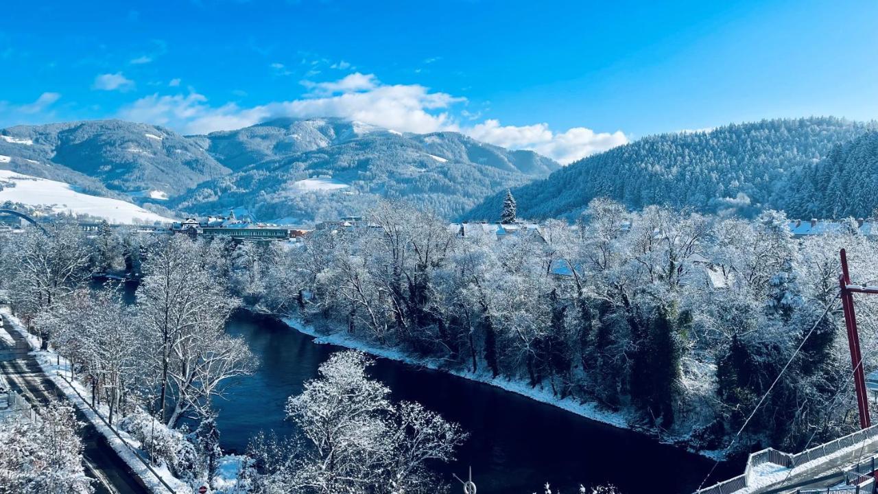 Hotel Landskron Bruck an der Mur Bagian luar foto